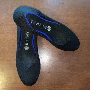 Rothy’s black The Flat